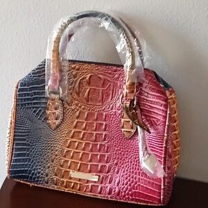 New Ladies Purse